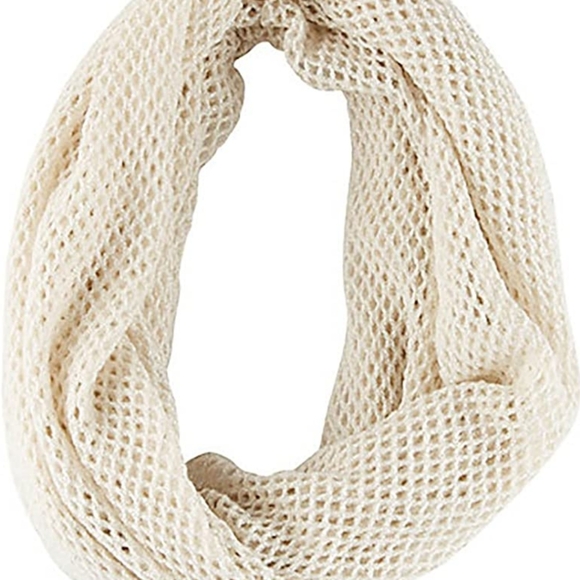 NWT Steve Madden Infinity Scarf - Picture 1 of 3